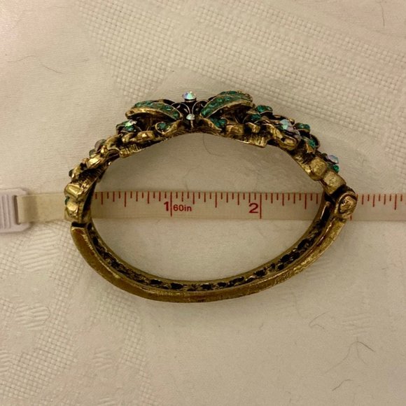 Gorgeous Rhinestone bracelet - Picture 3 of 7